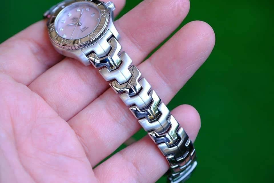 TAG Heuer Link Lady 27mm หน้ามุกชมพู + เพชร ปี 2010 — Ref WJ131C-1 - Image 3