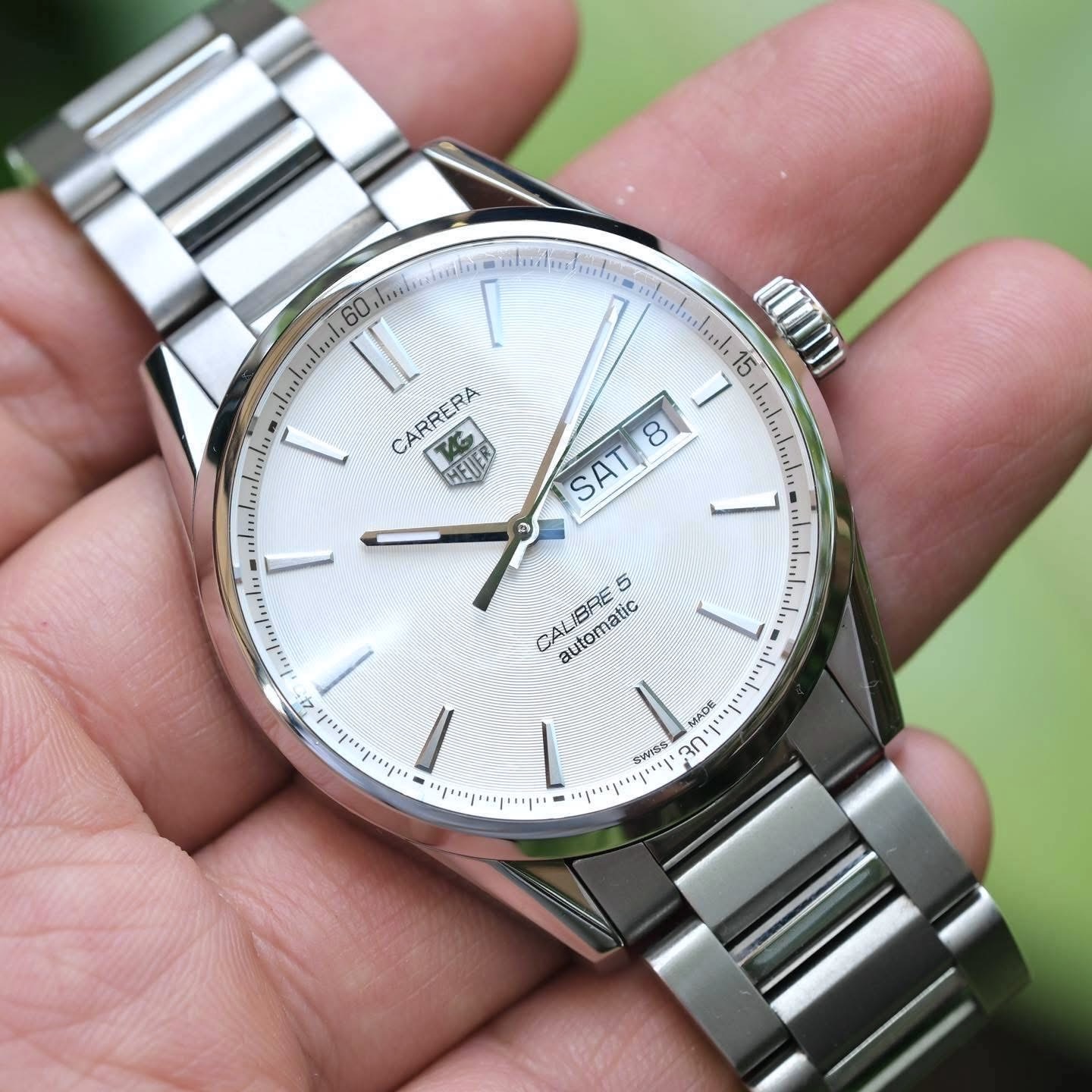 TAG Heuer Carrera Calibre 5 Day-Date 41mm หน้า Silver classic ปี 2017 — Ref WAR201B.BA0723