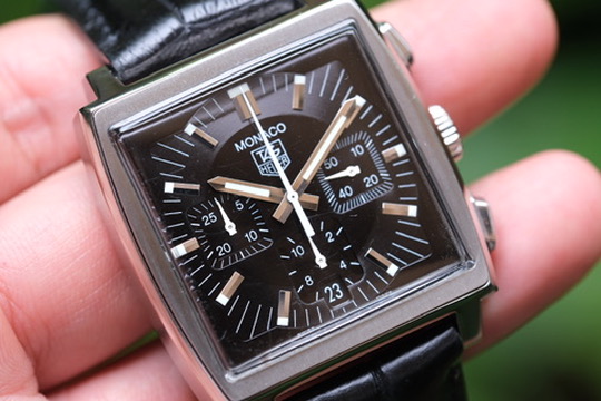 TAG Heuer Monaco Calibre 17 Chronograph 38mm Black Steve McQueen Icon ปี 2010 — Ref CW2111.FC6177 - Image 2