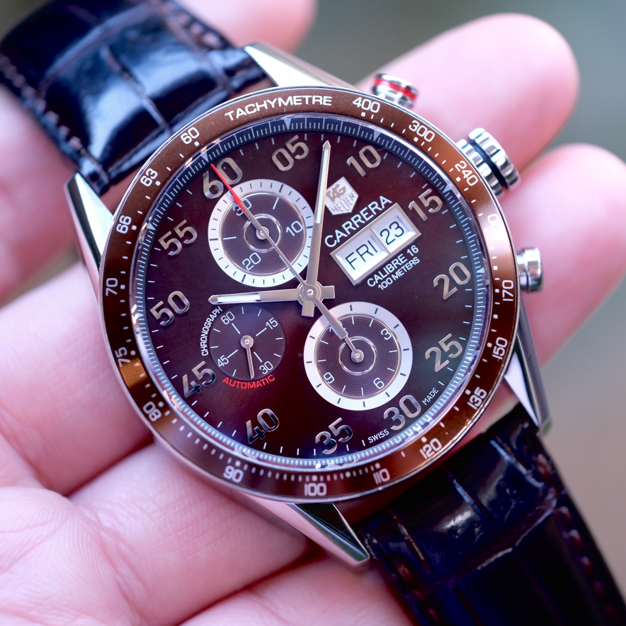 TAG Heuer Carrera Calibre 16 Day-Date "Chocolate" 43mm Custom Crocodile Strap + Original Buckle ปี 2013 — Ref CV2A12.FC6256