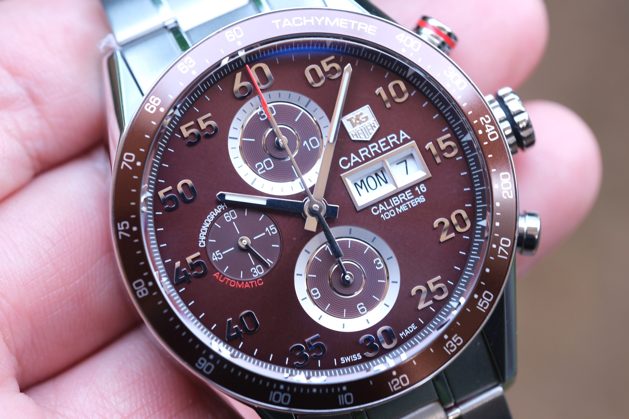 TAG Heuer Carrera Calibre 16 Day-Date Film Bezel "Chocolate" 43mm Steel Bracelet ปี 2012 — Ref CV2A12.BA0796 - Image 2