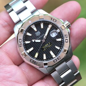 TAG Heuer Aquaracer Calibre 5 43mm หน้าดำ ปี 2017 — Ref WAY2010.BA0927