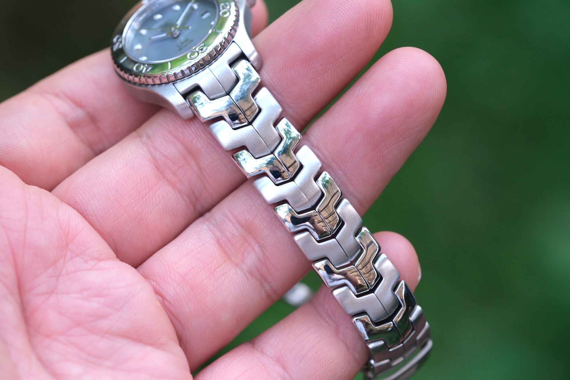 2011 TAG HEUER Link Lady Quartz 27mm Blue Mother of Pearl WJ1317 - Image 3
