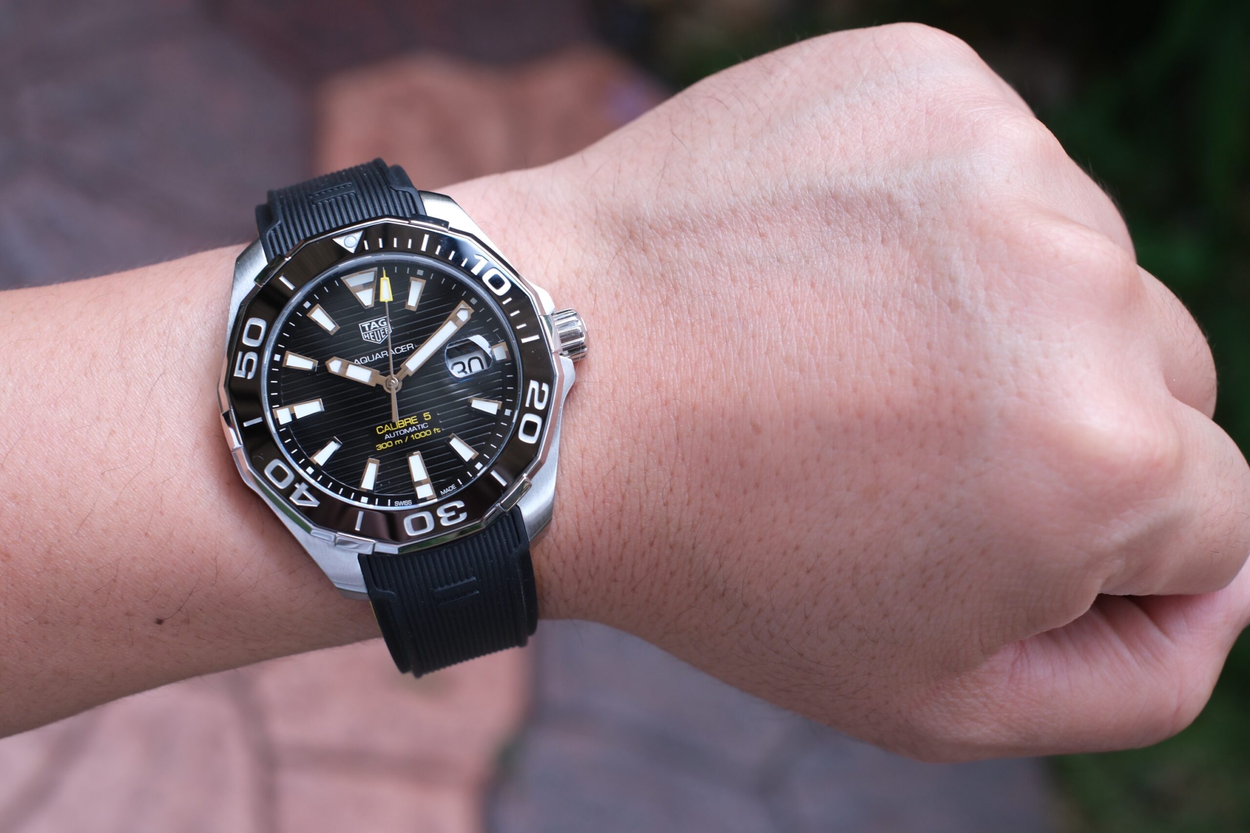 2018 TAG HEUER Aquaracer Calibre 5 Automatic 43mm Black Dial Black Ceramic Bezel Ref. WAY201A Full Set - Image 3