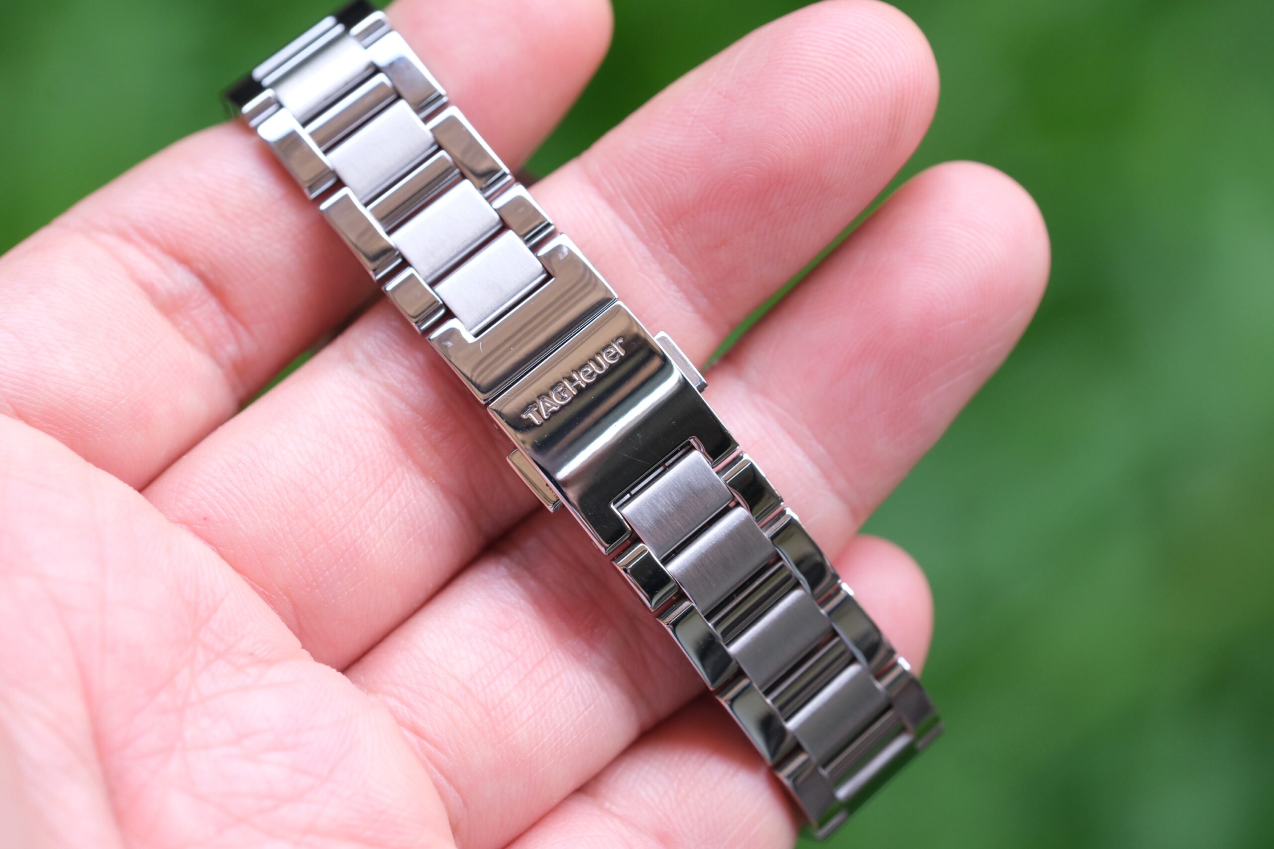 TAG Heuer Carrera Boy Size Diamond Bezel 32mm หน้ามุกขาว + เพชร 64 ปี 2017 — Ref WAR1315 - Image 5