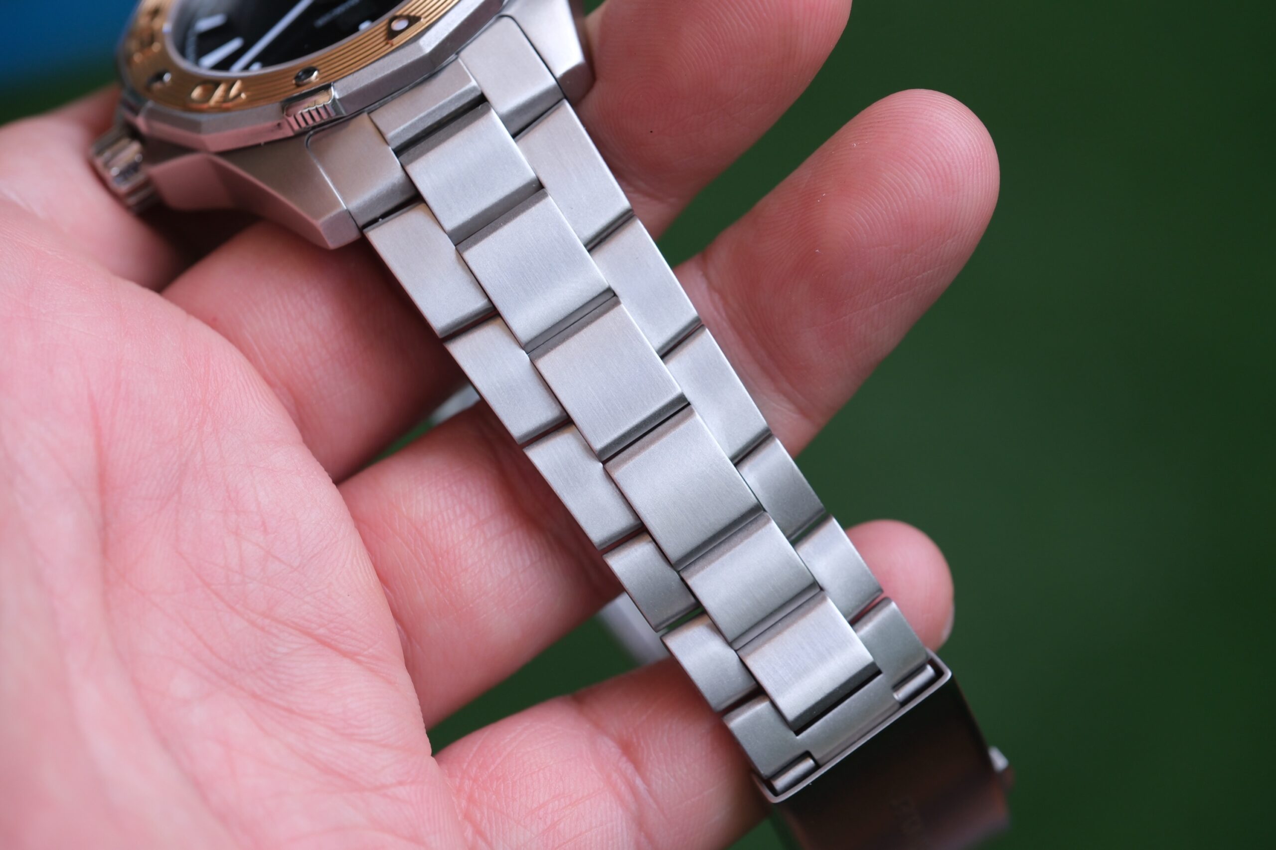 2013 TAG HEUER Aquaracer Calibre 5 Automatic 43mm Black Dial Solid 18K Gold Bezel Ref. WAJ2150 Full Set HERO RARE - Image 7