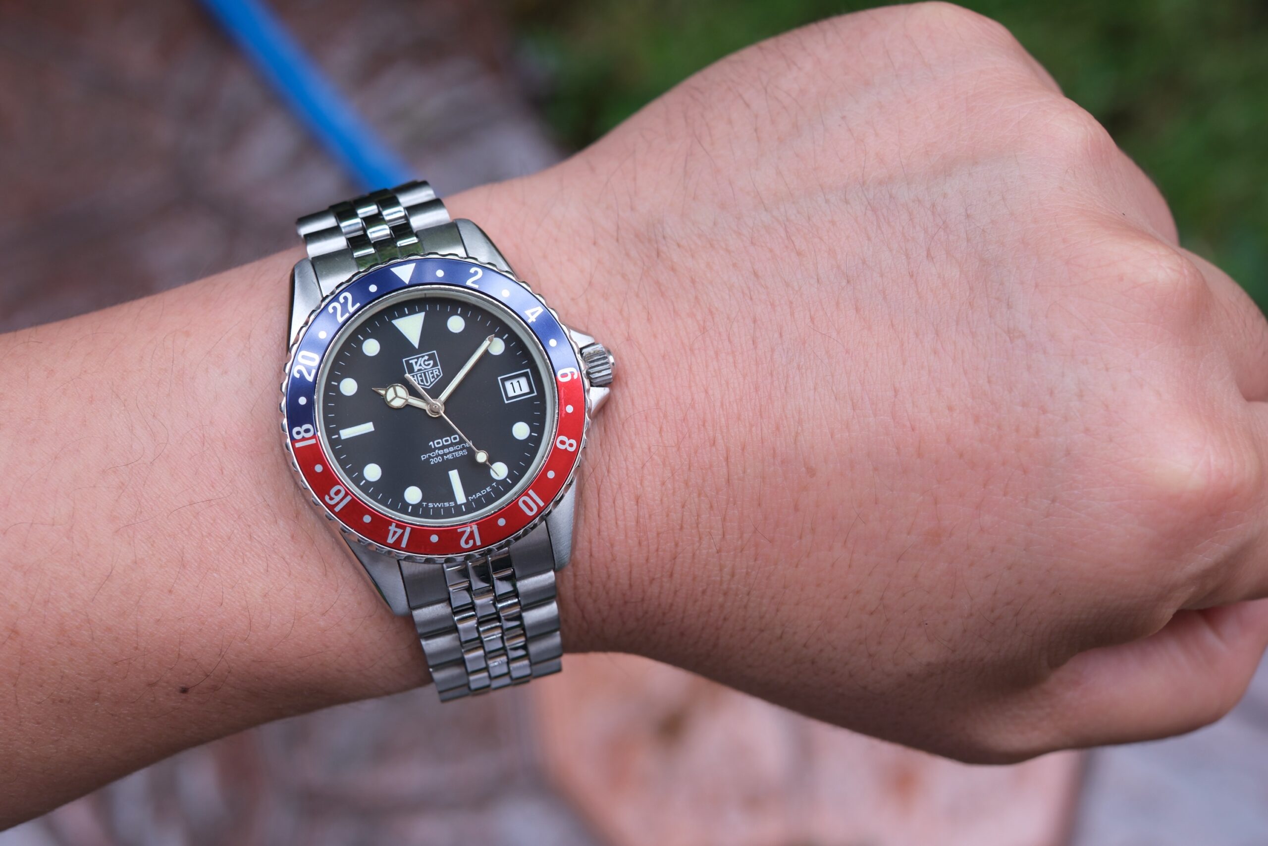 TAG HEUER 1000 Professional Diver Vintage Quartz 38mm Black Dial Custom Pepsi Bezel Ref. 980.013B RARE - Image 2