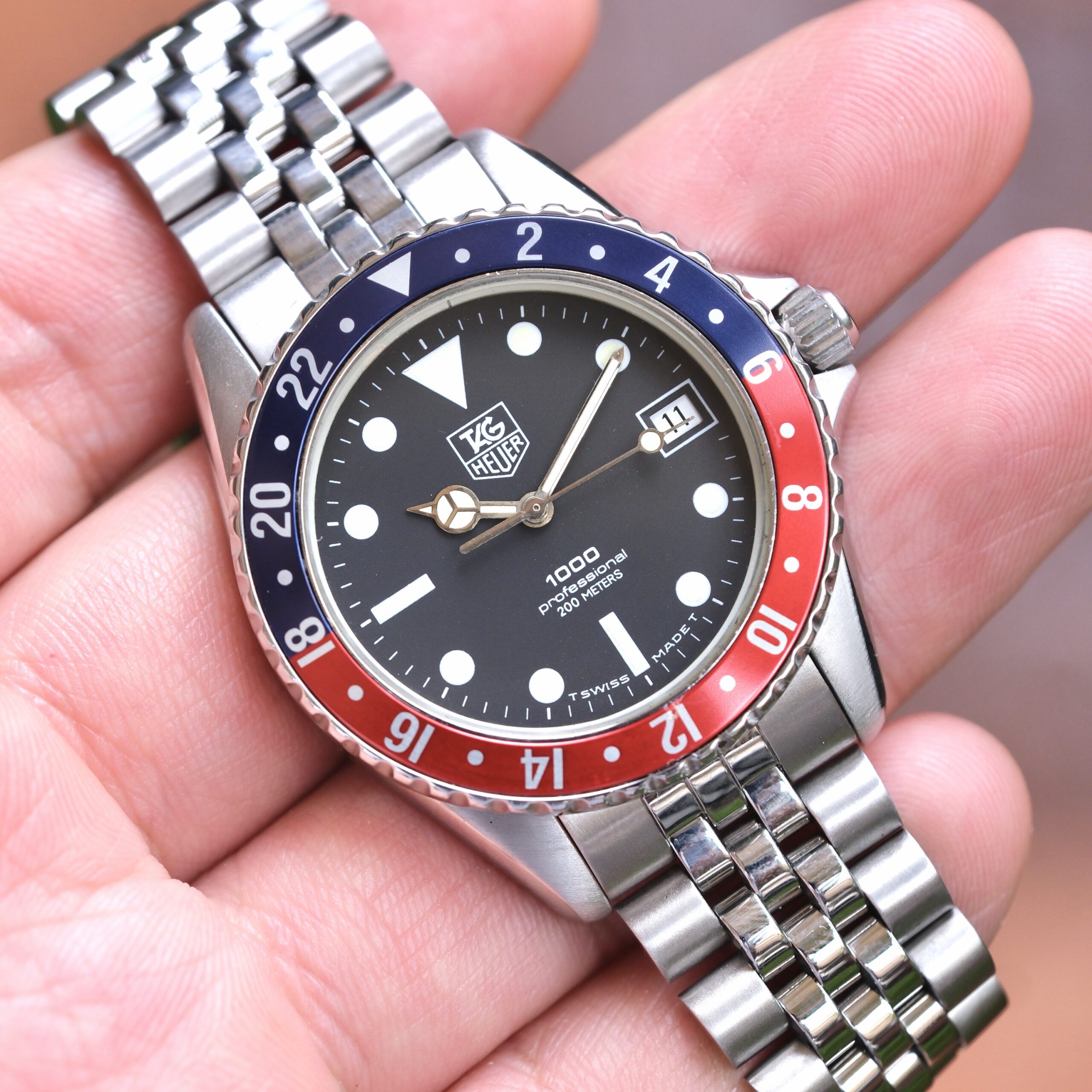 TAG HEUER 1000 Professional Diver Vintage Quartz 38mm Black Dial Custom Pepsi Bezel Ref. 980.013B RARE