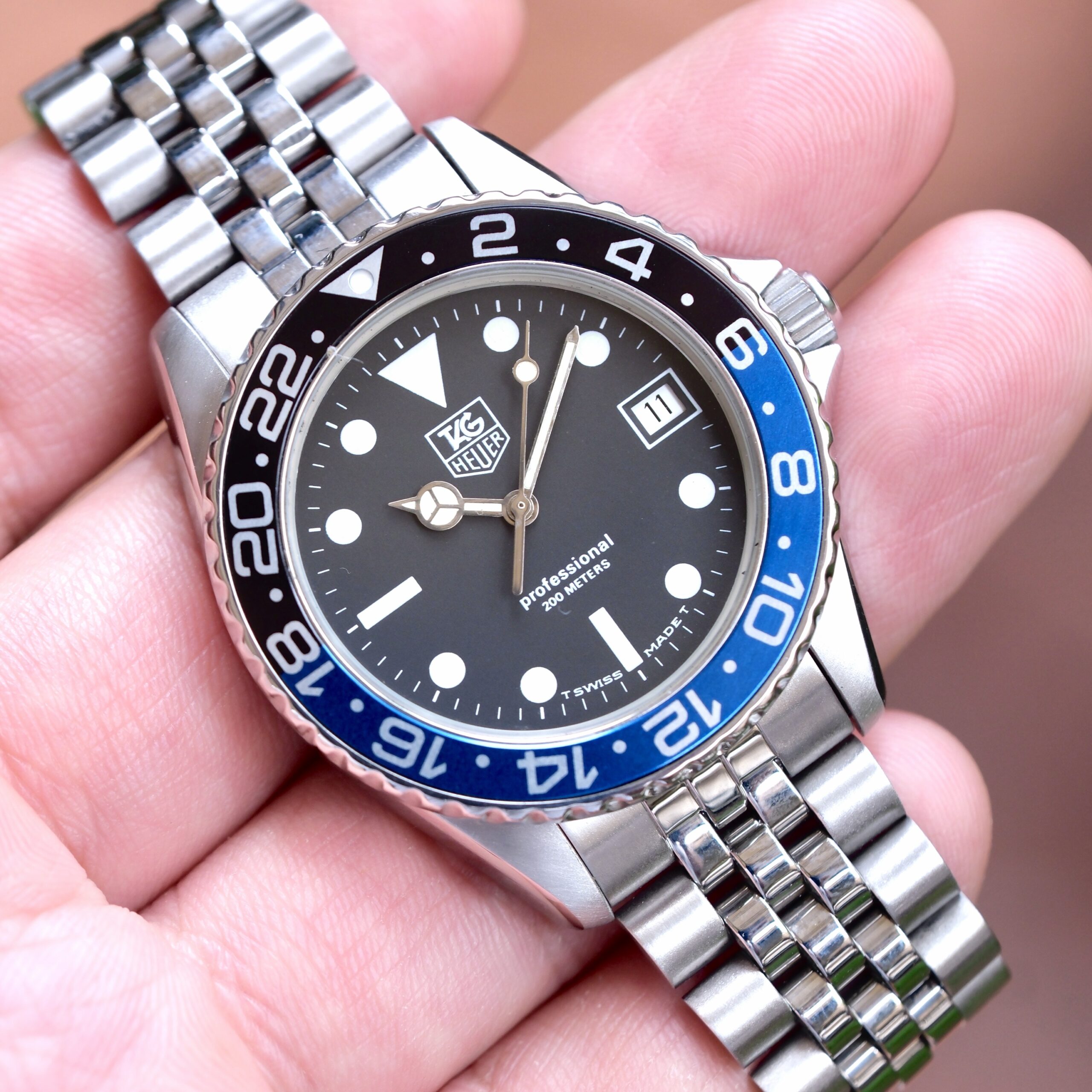 TAG HEUER 1000 Professional Diver Vintage Quartz 38mm Black Dial Custom Batman Bezel Ref. 980.013D RARE