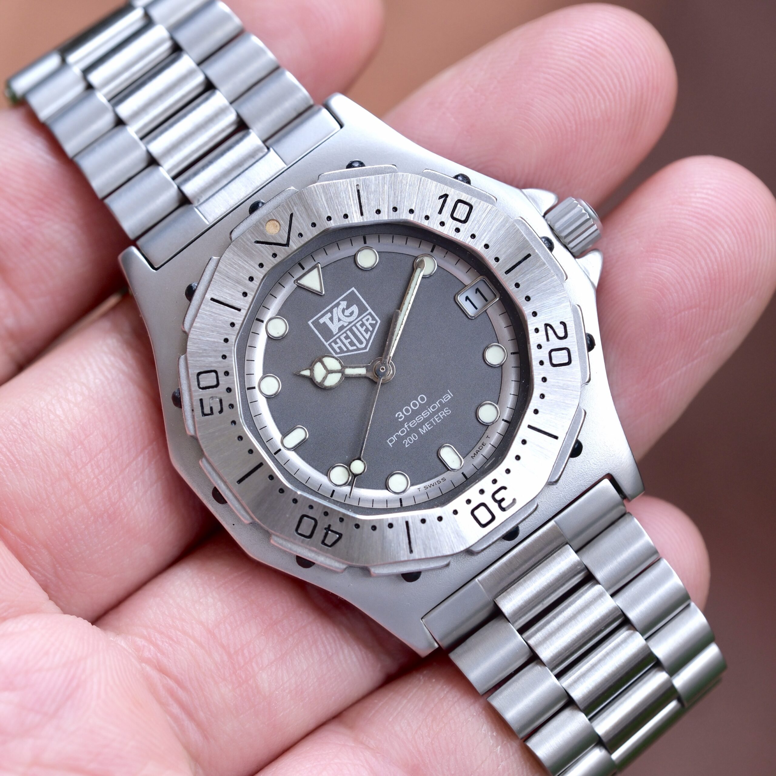 1995 TAG HEUER Professional 3000 Quartz Diver 38mm Grey Dial Stainless Steel Ref. 932.206 Safe Queen RARE