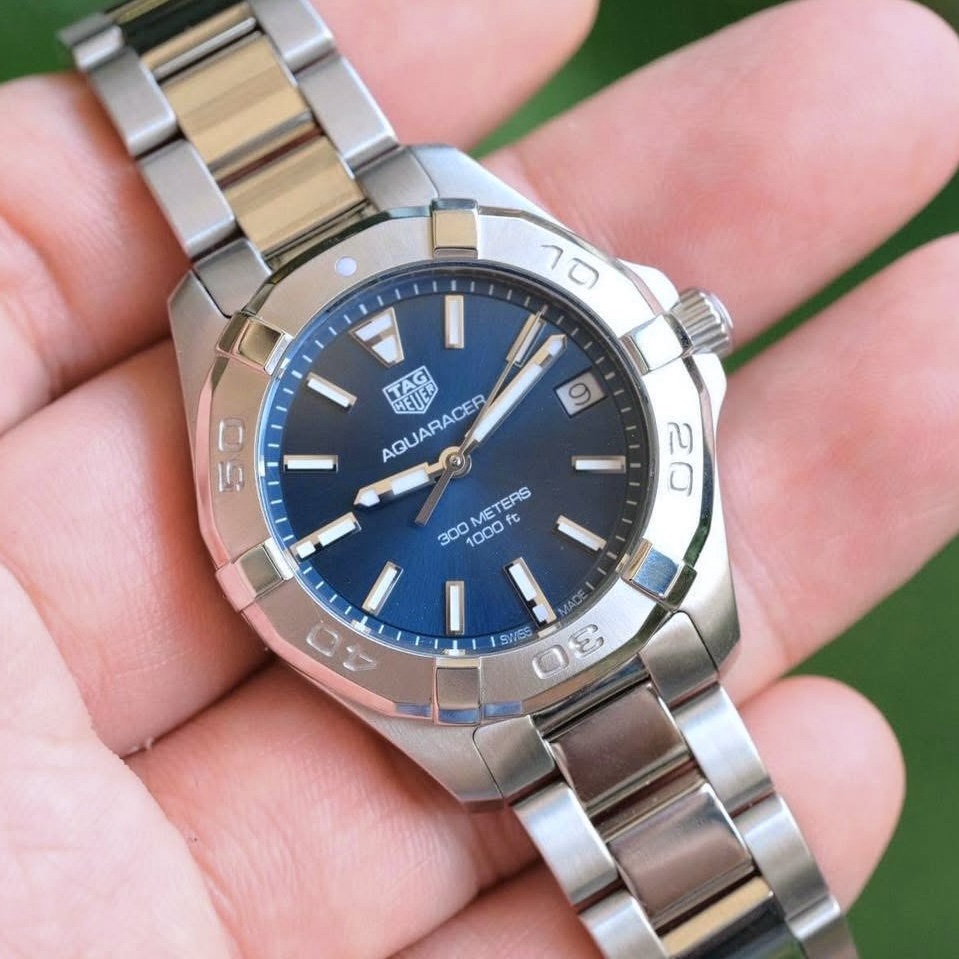 2019 TAG HEUER Aquaracer Lady Quartz Boy Size 32mm Blue Dial Stainless Steel Ref. WBD1312 Full Set RARE