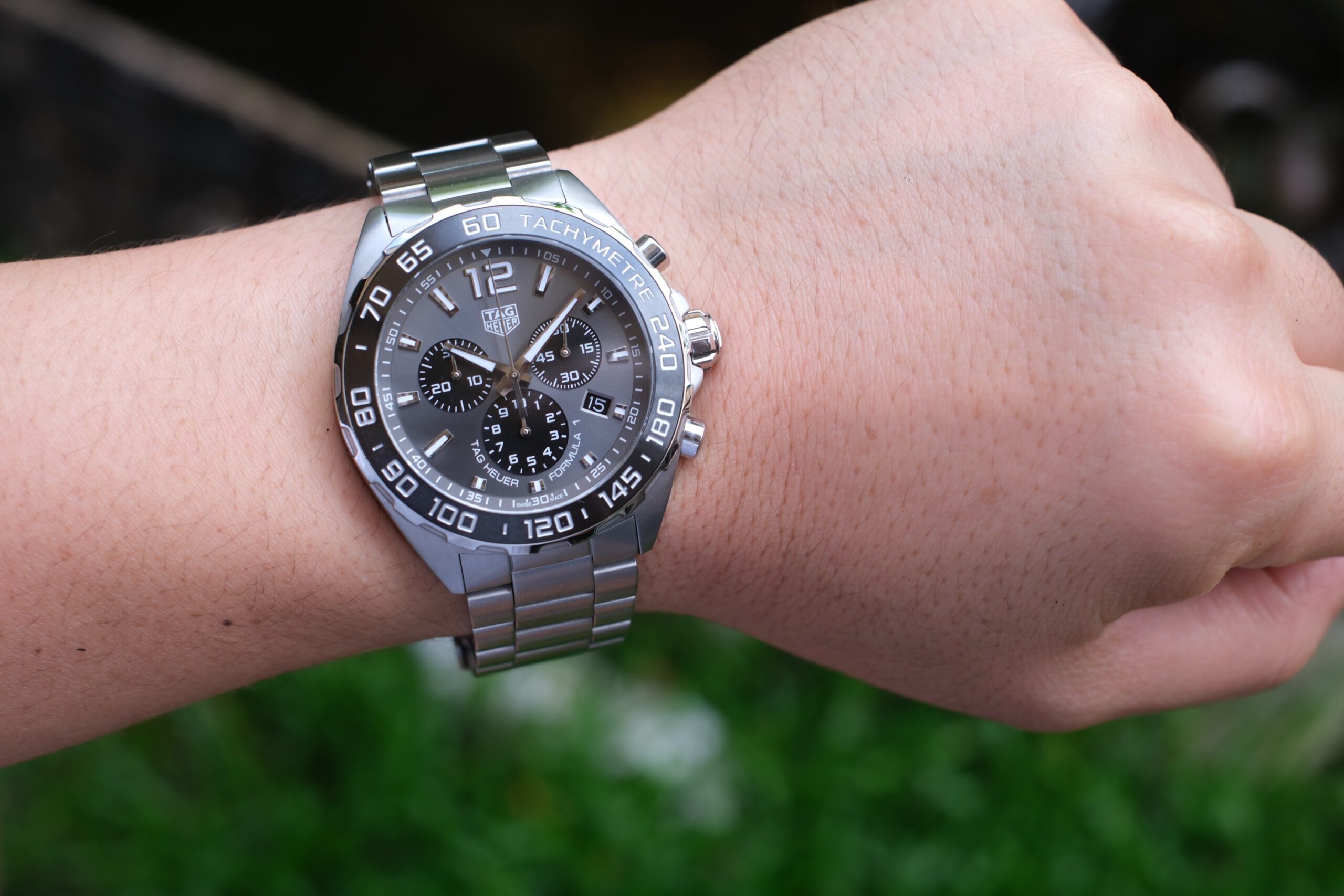 2018 TAG HEUER Formula 1 Chronograph Quartz 43mm Grey Dial Grey Ceramic Bezel Stainless Bracelet Ref. CAZ1011 Full Set - Image 3
